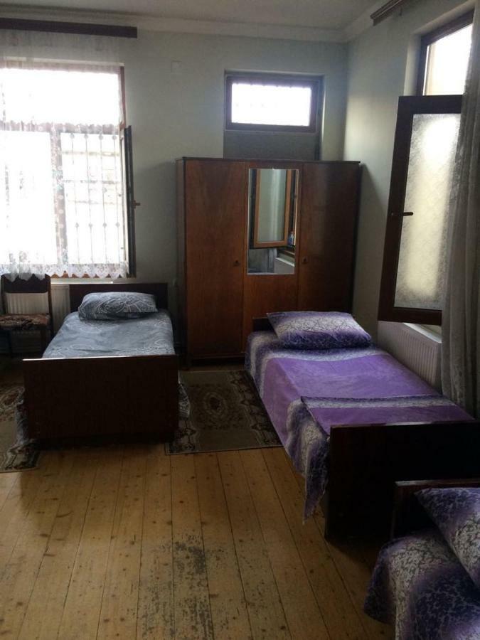 Huseyn Houses Ganja Eksteriør bilde